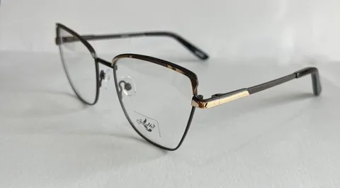 xlens-opticas-gafas-lentes-dama-gan-her